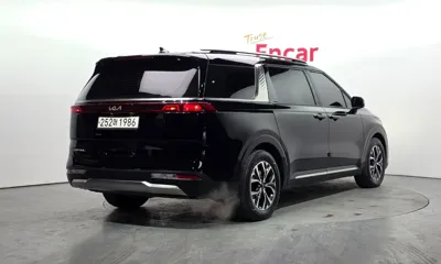 Kia Canival 2023, 91791 км, за 15526.92 USD