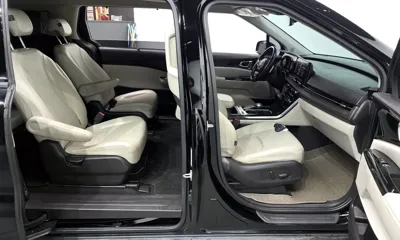 Kia Canival 2023, 91791 км, за 15526.92 USD - фото 11