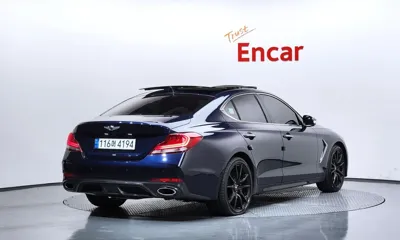 Genesis G70 2018, 85083 км, за 12275.17 USD