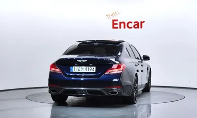 Genesis G70 2018, 85083 км, за 12275.17 USD