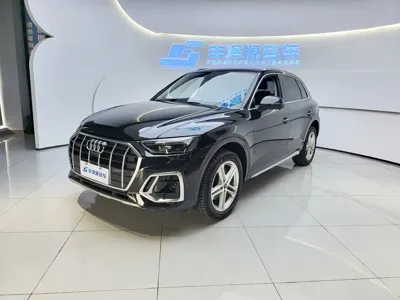 Audi Q5L · 2021 год