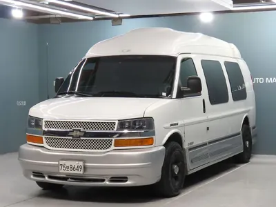Chevrolet Express Van · 2004 год