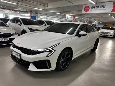Kia K5 · 2026 год