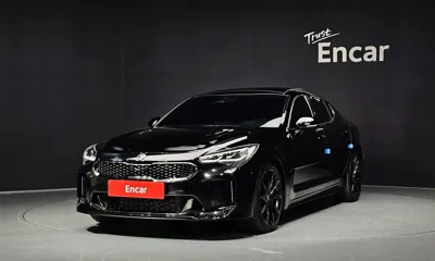 Kia Stinger · 2023 год