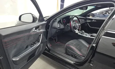 Kia Stinger 2023, 60237 км, за 22252.86 USD - фото 10