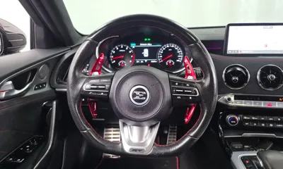Kia Stinger 2023, 60237 км, за 22252.86 USD - фото 13