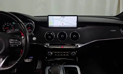 Kia Stinger 2023, 60237 км, за 22252.86 USD - фото 14