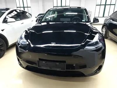 Tesla Model Y 2023, 74100 км, за 23859.28 USD
