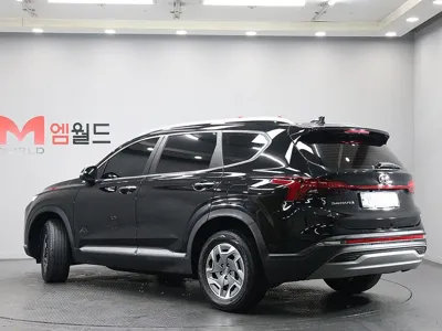 Hyundai Santafe 2022, 72353 км, за 15827.8 USD