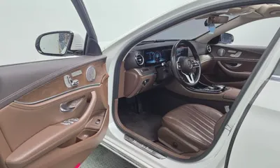Mercedes-Benz E-Class 2019, 131060 км, за 14301.5 USD - фото 10