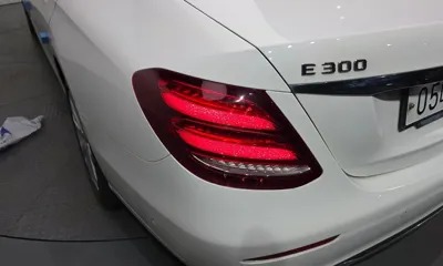Mercedes-Benz E-Class 2019, 131060 км, за 14301.5 USD - фото 23