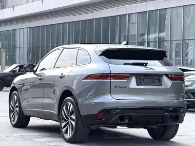 Jaguar F-Pace 2023, 20000 км, за 27144.68 USD - фото 10