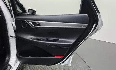 Hyundai Grandeur 2021, 144714 км, за 11766.27 USD - фото 25