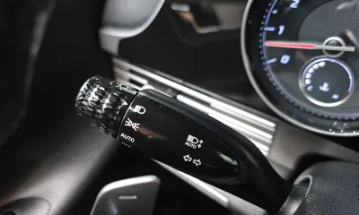 Hyundai Grandeur 2021, 144714 км, за 11766.27 USD - фото 31