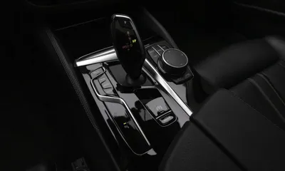 BMW 5-Series 2022, 47700 км, за 21498.38 USD - фото 9