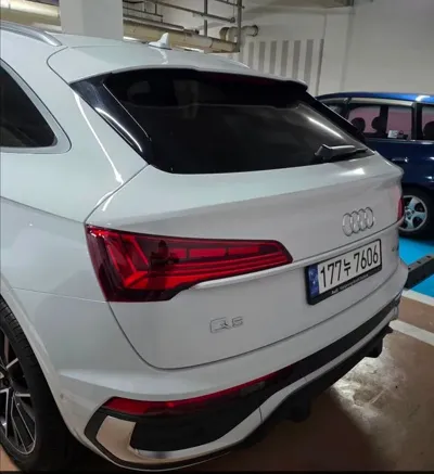 Audi Q5 2023, 12290 км, за 32755.68 USD