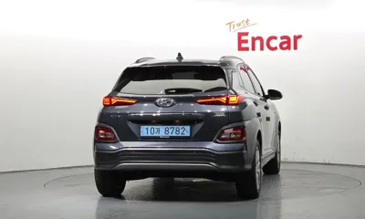 Hyundai Kona 2021, 74821 км, за 15562.93 USD