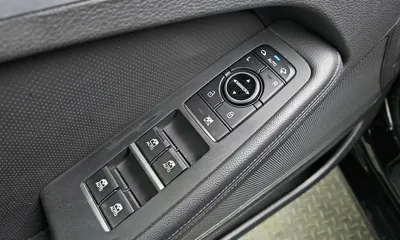 Hyundai Genesis 2014, 219976 км, за 4260.21 USD - фото 13