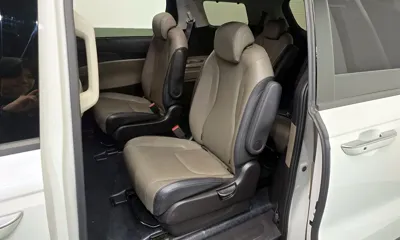 Kia Canival 2024, 41007 км, за 27284.75 USD - фото 12