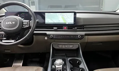 Kia Canival 2024, 41007 км, за 27284.75 USD - фото 18