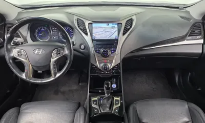 Hyundai Grandeur 2012, 49138 км, за 3581.43 USD - фото 7