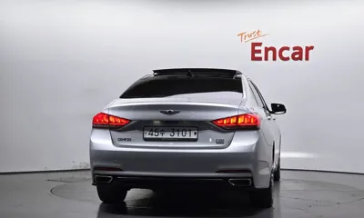 Hyundai Genesis 2015, 153001 км, за 6240.14 USD