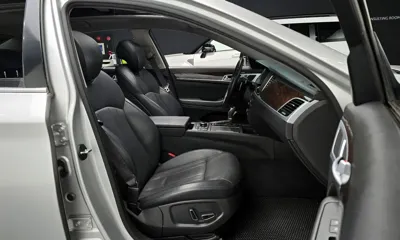 Hyundai Genesis 2015, 153001 км, за 6240.14 USD - фото 10
