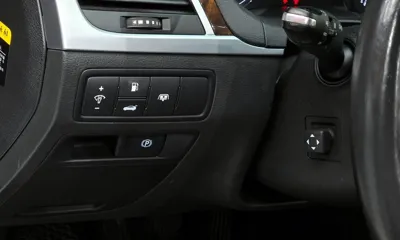 Hyundai Genesis 2015, 153001 км, за 6240.14 USD - фото 14