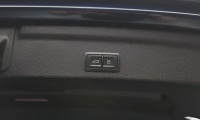 Audi Q3 2020, 65874 км, за 20055.99 USD - фото 30