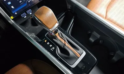 KG_Mobility_Ssangyong Torres 2024, 63186 км, за 15032.17 USD - фото 9