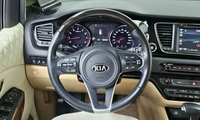 Kia Canival 2017, 192546 км, за 9058.68 USD - фото 13