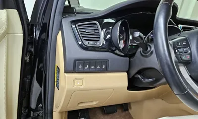 Kia Canival 2017, 192546 км, за 9058.68 USD - фото 16
