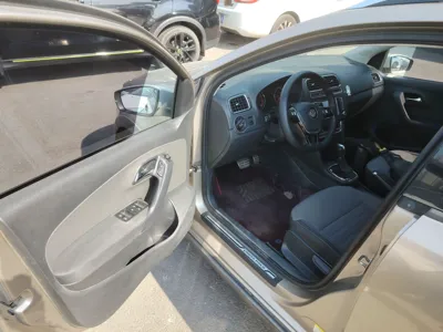 Volkswagen Polo 2014, 171900 км, за 6031 USD - фото 21