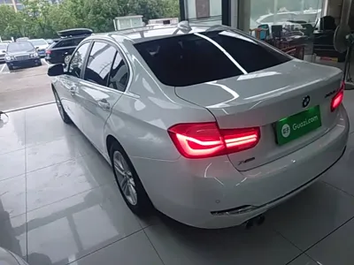 BMW 3 Series 2017, 86500 км, за 10108.69 USD