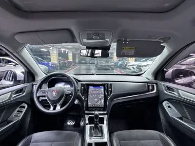 Roewe RX5 New Energy 2018, 80000 км, за 3840.42 USD