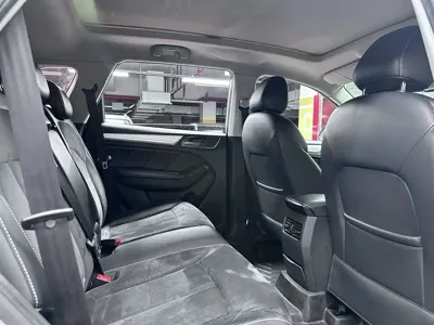 Roewe RX5 New Energy 2018, 80000 км, за 3840.42 USD