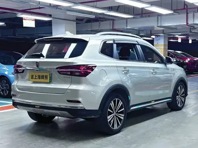 Roewe RX5 New Energy 2018, 80000 км, за 3840.42 USD - фото 10