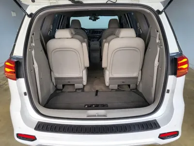 Kia Canival 2019, 70000 км, за 8060.84 USD - фото 17