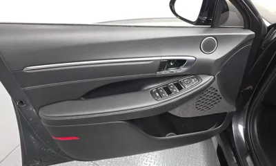 Hyundai Sonata 2023, 56529 км, за 20316.4 USD - фото 24