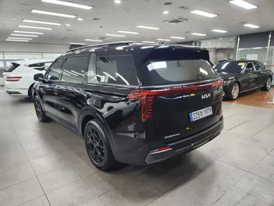 Kia Canival 2025, 17934 км, за 31508.47 USD