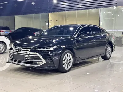 Toyota Avalon · 2025 год