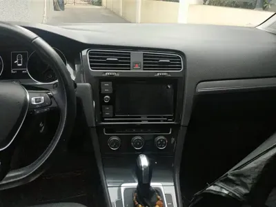 Volkswagen Golf 2019, 29400 км, за 8251.18 USD - фото 13