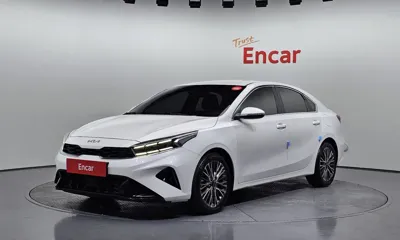 Kia K3 · 2022 год