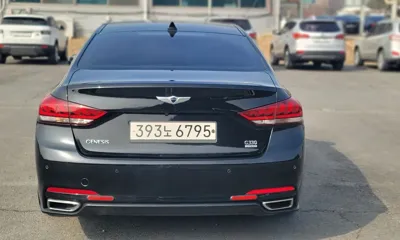Hyundai Genesis 2016, 178463 км, за 7333.99 USD