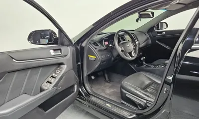 Kia K7 2012, 96989 км, за 2860.3 USD - фото 10