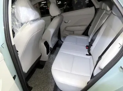 Hyundai Kona 2025, 9940 км, за 17583.07 USD - фото 7