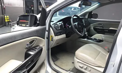 Kia Canival 2019, 79744 км, за 8205.33 USD - фото 10