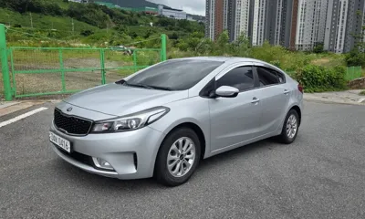 Kia K3 · 2016 год