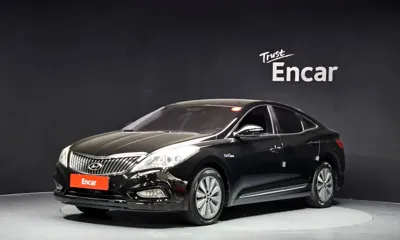 Hyundai Grandeur · 2015 год