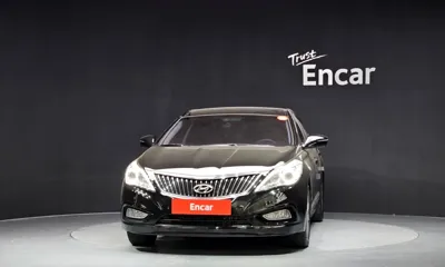 Hyundai Grandeur 2015, 165130 км, за 4466.63 USD